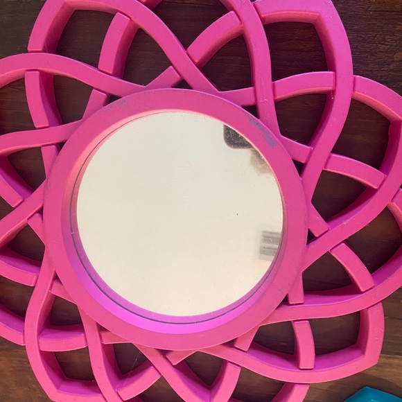 Wall decor mirrors set of 6 (3pink 3 teal) - Picture 2 of 4